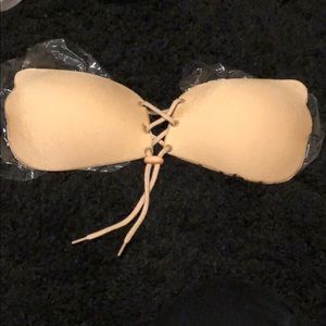 Push Together strapless bra